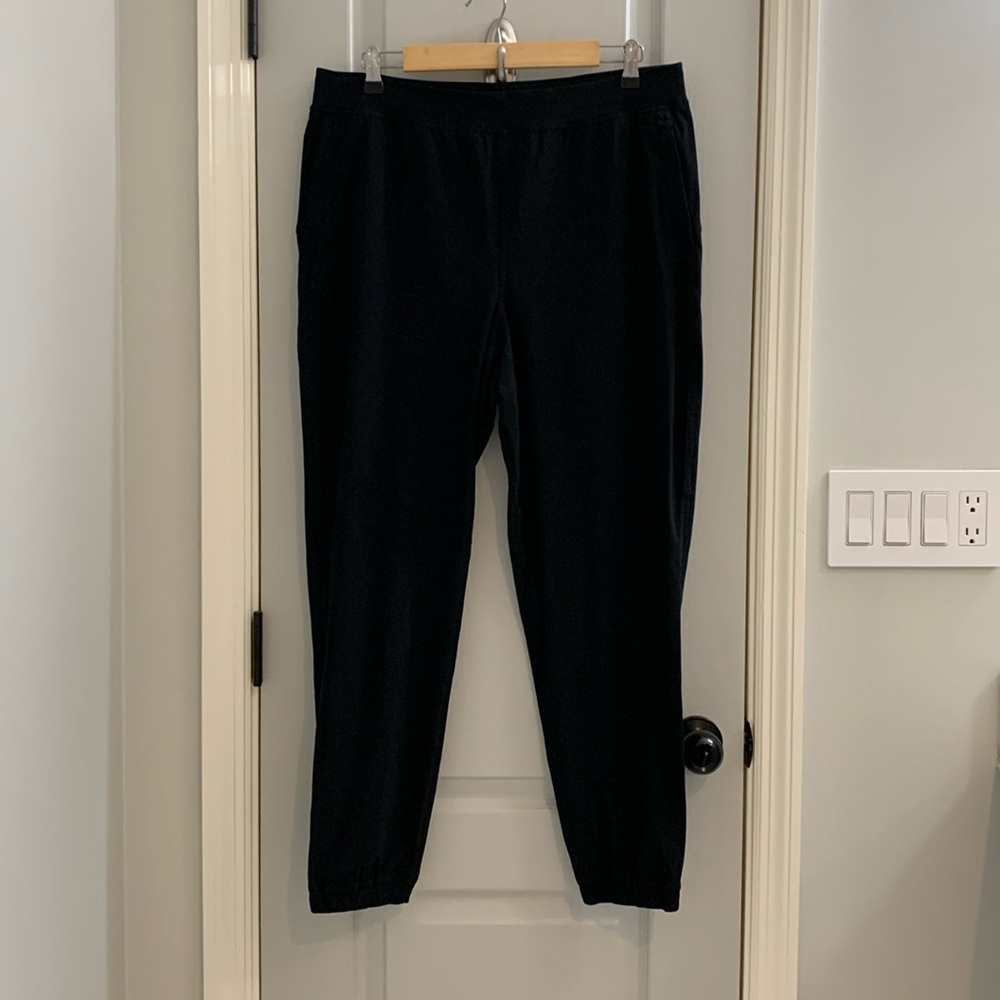 Lululemon Adapted State High-Rise Jogger Black Size 12 Full Length Like New